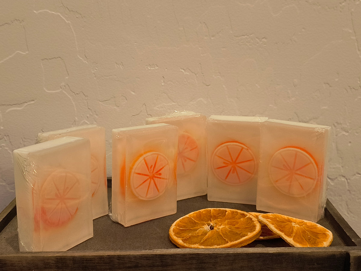 Frosted Orange Blossom Cocoa Butter Soap Bar With Loofah Soap Bag
