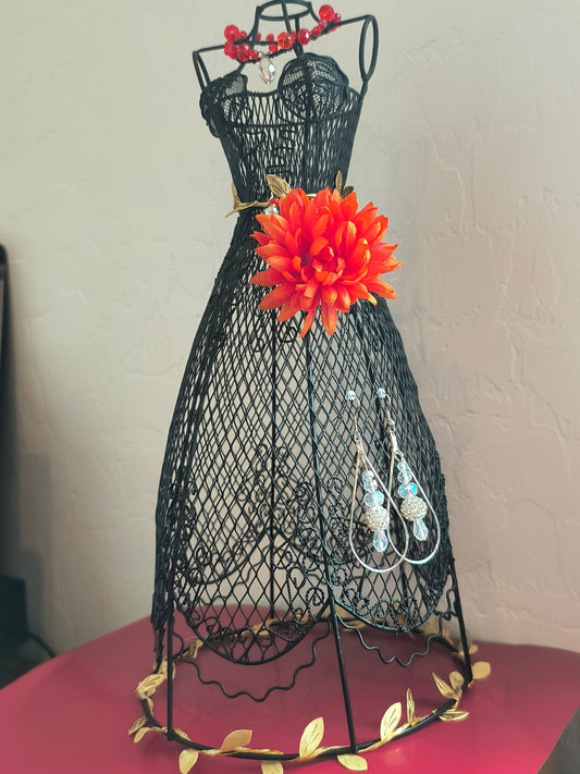 Wired Dress Earring Holder