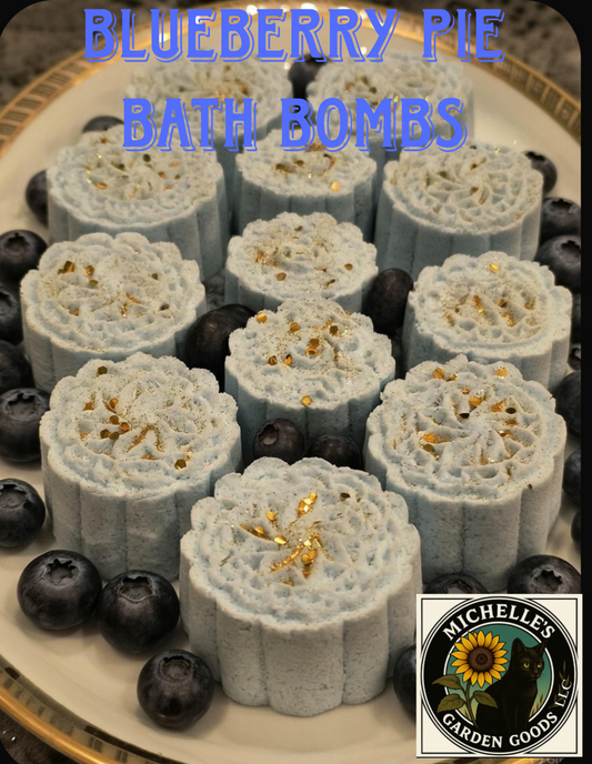 Ingredients: Baking Soda, Citric Acid, SLSa, White Kaolin Clay, Cream of Tartar, Grape Seed Oil, Witch Hazel, Cocamidopropyl Betaine, Polysorbate 80, Blueberry Pie Fragrance, Bath Bomb Safe Blue Color and Gold Eco Friendly Gold Glitter.