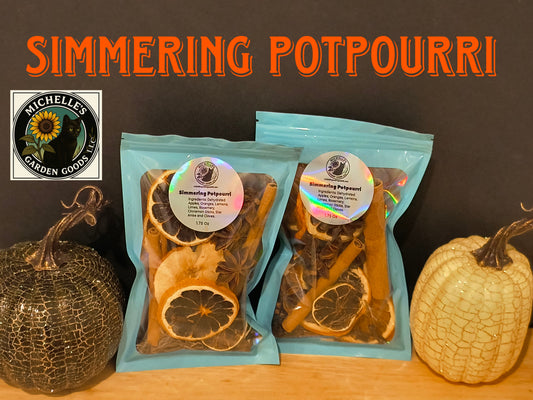 Ingredients: Dehydrated Apples, Oranges, Lemons, Limes, Rosemary, Cinnamon Sticks, Star Anise and Cloves.

1.75 Oz

Directions: Add ingredients in the bag to a crockpot or pot on the stove. Cover with water, enough to cover the ingredients, roughly 3/4 of the way full. Bring to a boil uncovered, then reduce heat and simmer. Maintain water level, check frequently as the water evaporates.

Enjoy the wonderful holiday scent throughout the day.