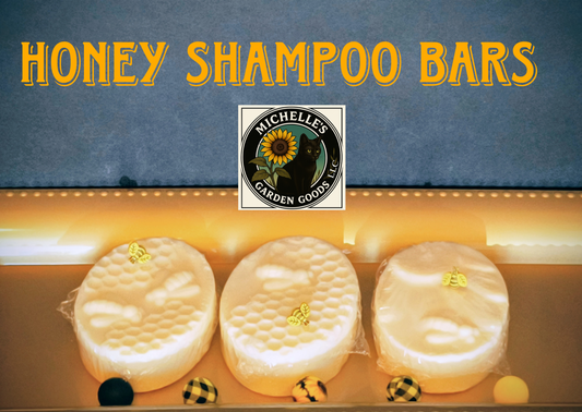 Honey Shampoo Bars are very Cleansing, Moisturizing and Smells Fantastic. 
Ingredients: Shampoo Soap Base, Vitamin E oil, Polysorbate 80, Mica Yellow Powder and Honey Fragrance
Dimensions: H 1" x L 3.5" x W 2.5". 4 Oz.