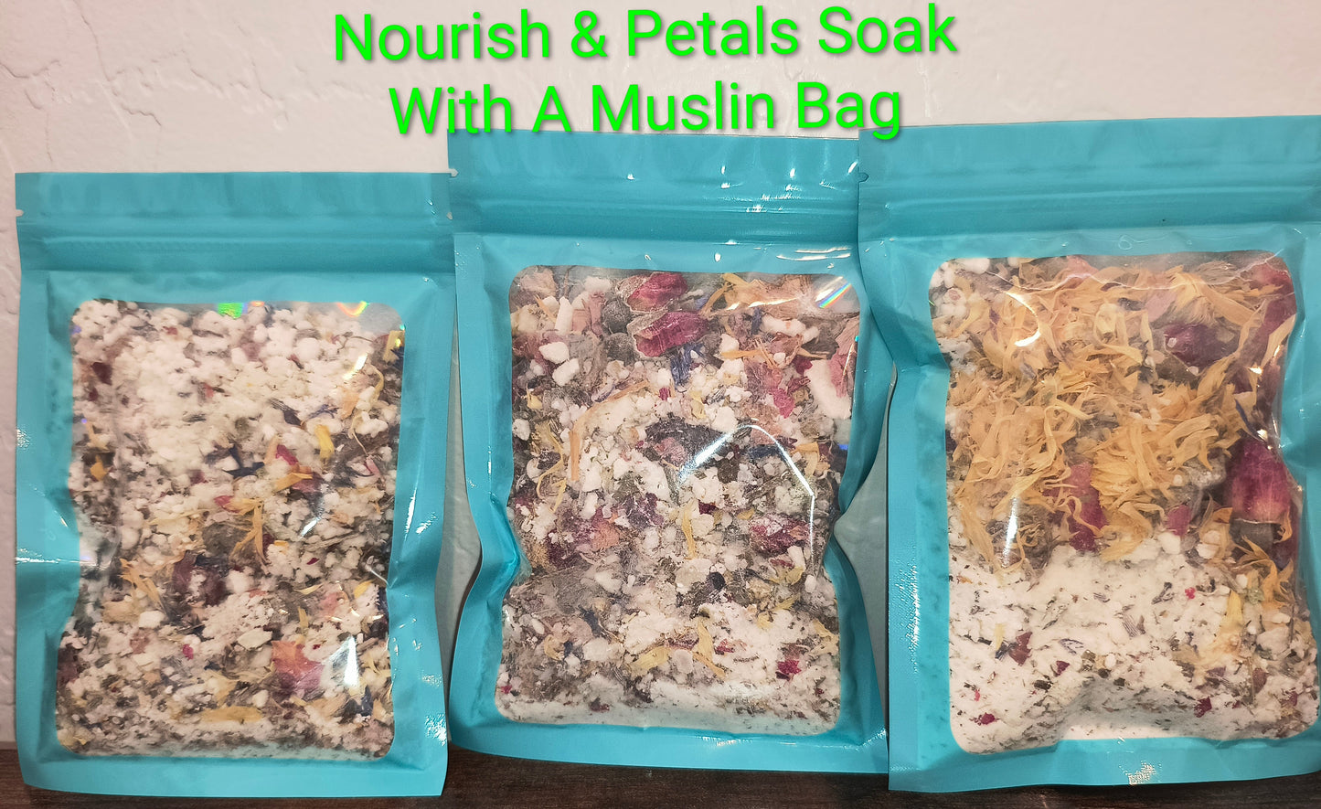 Nourish & Petals Soak With A Muslin Bag (Small)