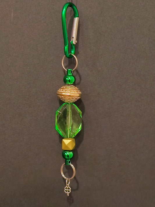 This Cute Decorative Beaded Keychain Will Brighten Up Your Drive. It Can Always Help You Find Your Keys With All The Pretty Glass And Acrylic Beads.

Dimensions .6.5" x 1.5" x .5". Weight 0.53 Oz.